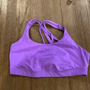 Lululemon sports bra